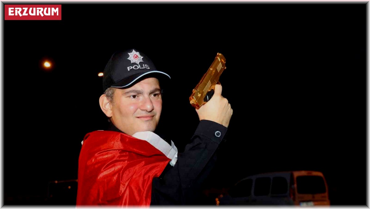 Otizmli gencin hayalini gerçekleştirdiler