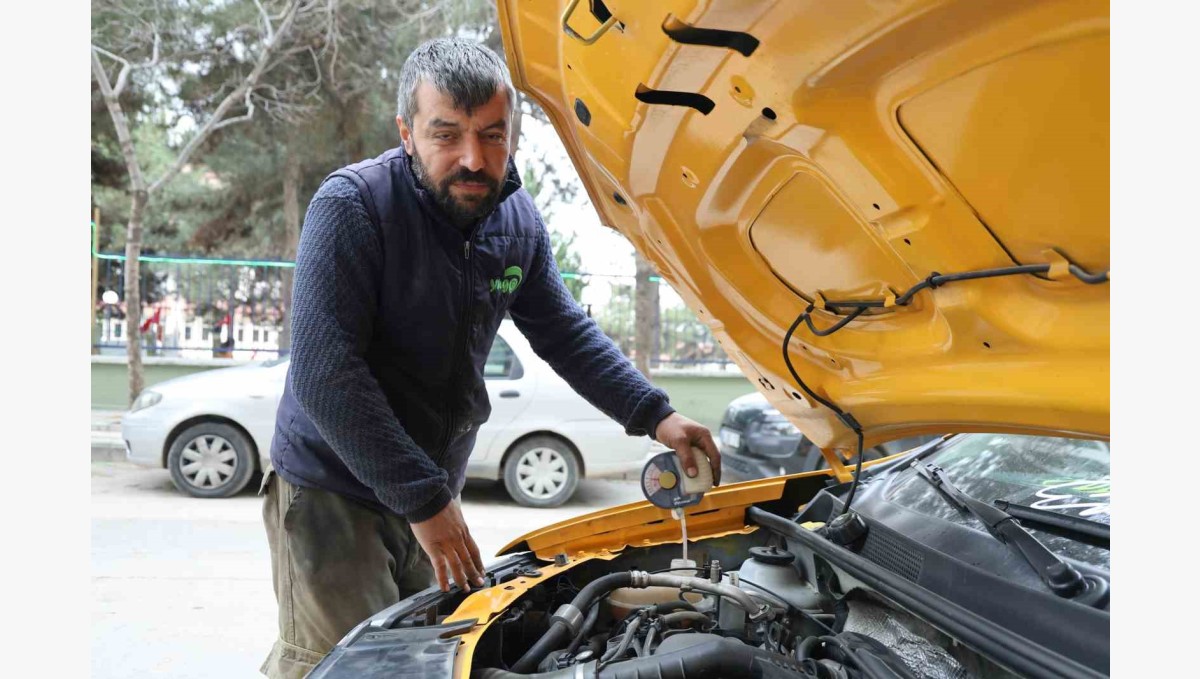 Oto bakım ustasından uyarı: "450 liradan kaçarak 40 bin liralık masrafa girmeyin"