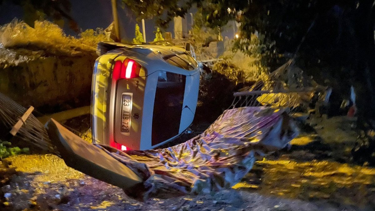 Otomobil bahçeye uçtu: 2 yaralı