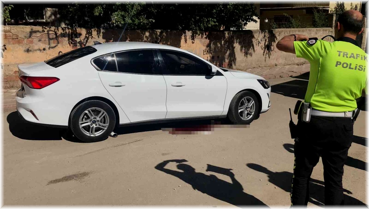 Otomobilin çarptığı 13 yaşındaki çocuk öldü