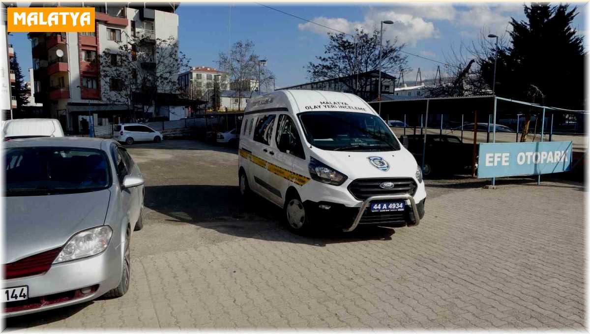 Otoparkta silahlı kavga: 1 ağır yaralı