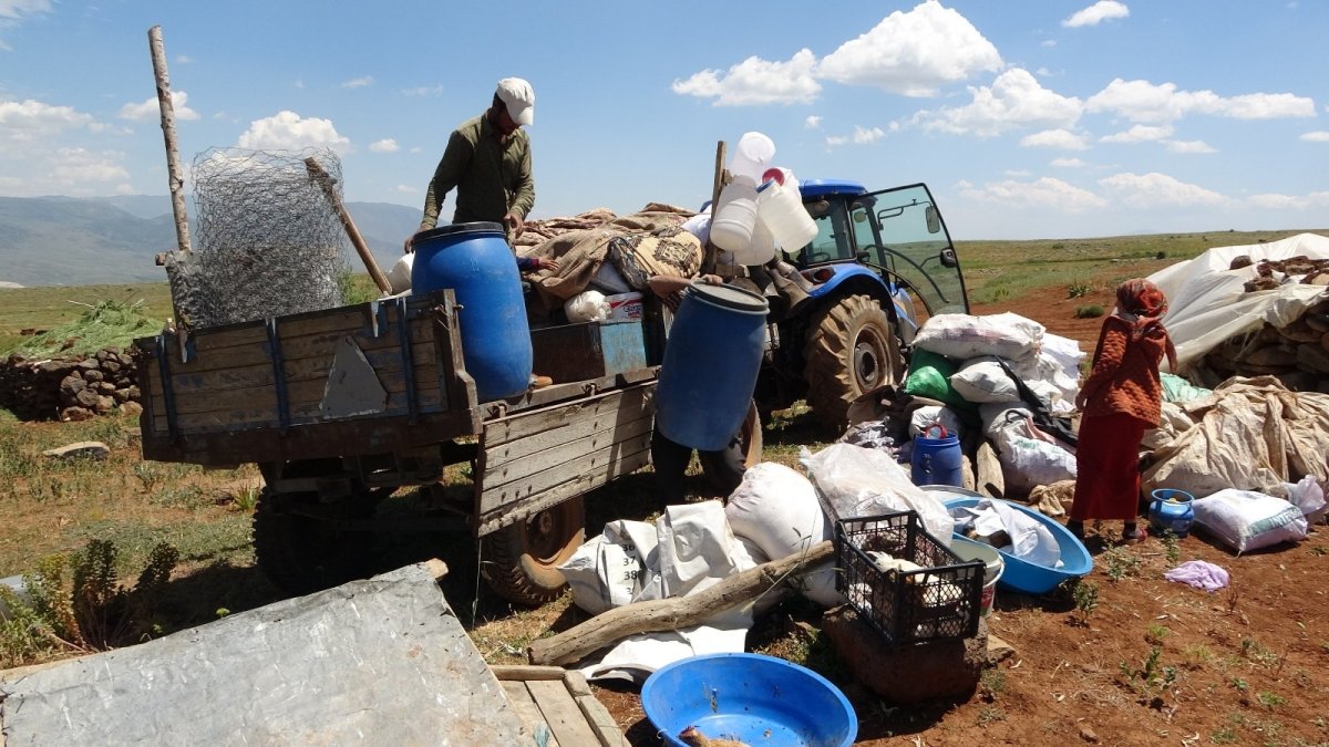 Ovadaki besiciler yaylalara çıkmaya başladı