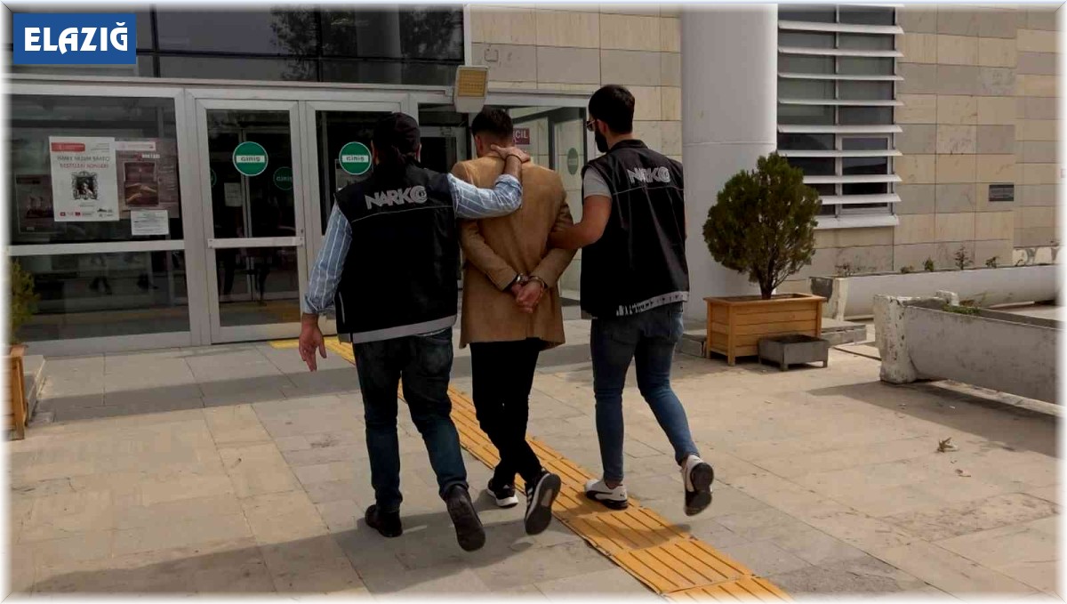 Oyuncak içerisinde uyuşturucu saklamışlar