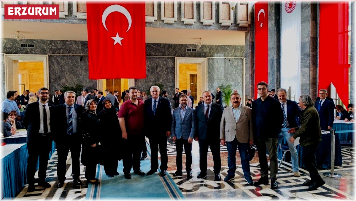 Öz; 'Artık memleket için çalışma vakti'