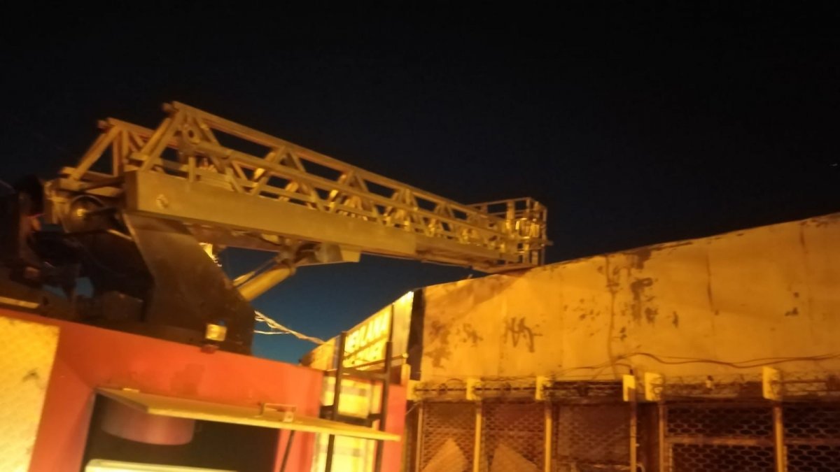 Özalp ilçesinde iş yeri yangını