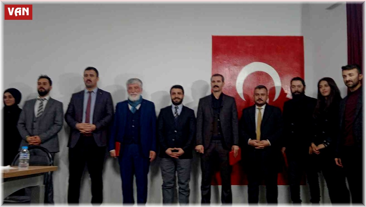 Özalp ilçesinde 'Tarih ve Hafıza' konulu konferans