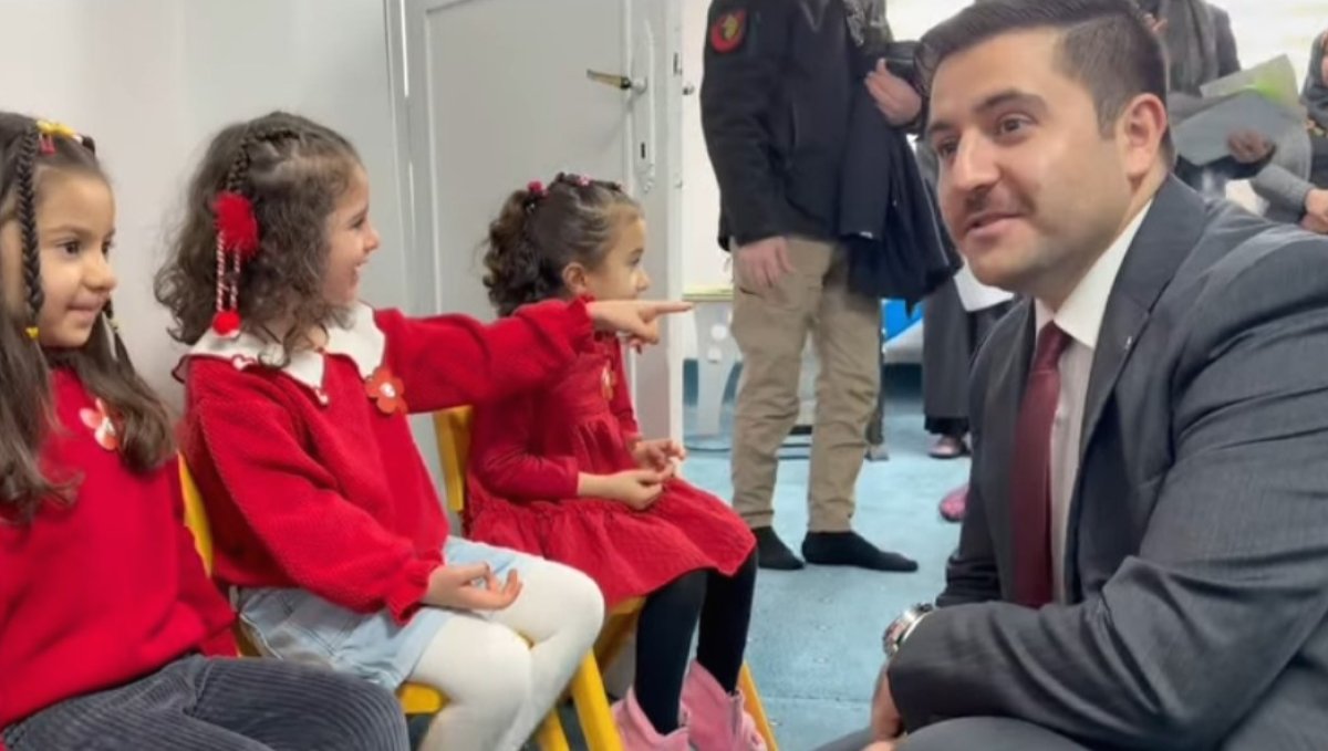 Özalp'ta bayrak haftası etkinliği