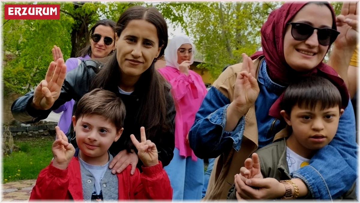 Özel çocuklar izci oldu, gönüllerince eğlendi