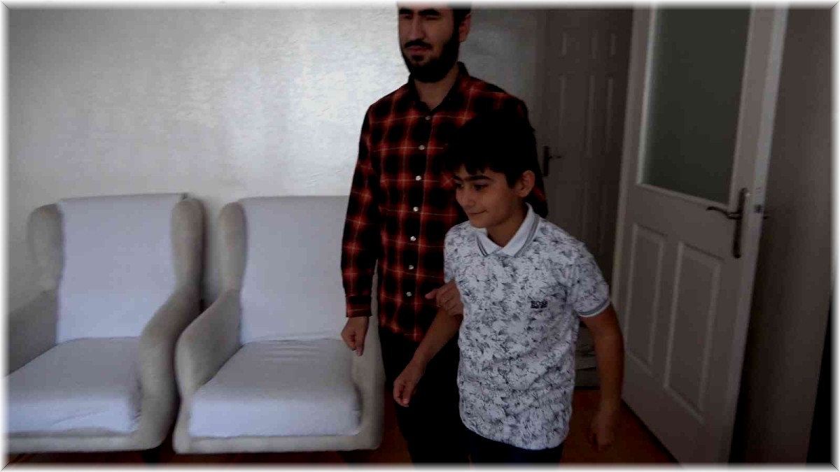 (Özel) Görme engelli hafızdan Cumhurbaşkanı Erdoğan'a çağrı