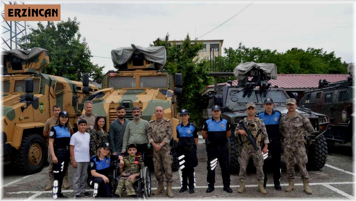 Özel harekata 'özel' ziyaret