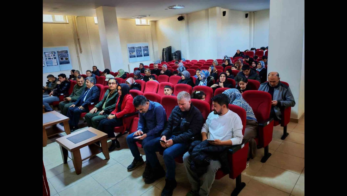 Özel yeteneklilerde kariyer planlaması konferansı