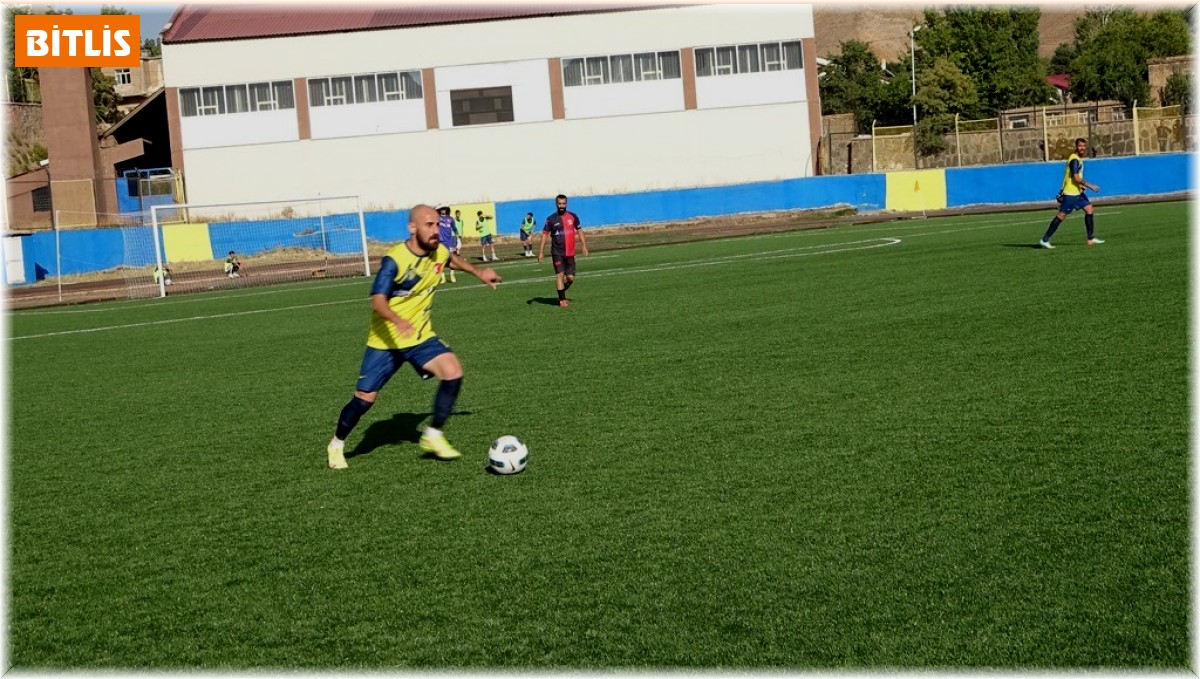 Özgüzelderespor BAL ligine galibiyetle başladı