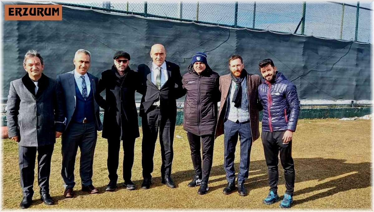 Öztürk Erzurumspor antrenmanında