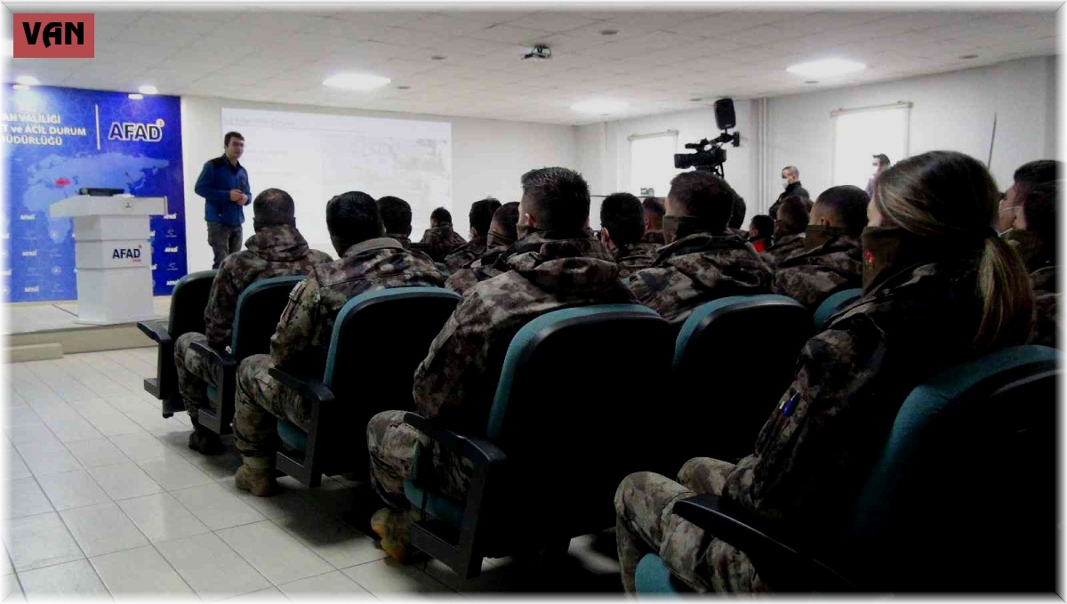 PAK ve Özel Harekat ekipleri doğal afetlere hazırlanıyor