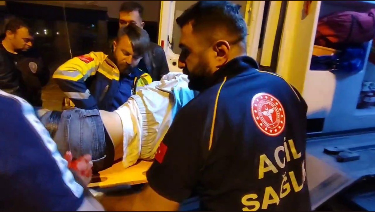 Palandöken'de bıçaklı kavga: 1 yaralı