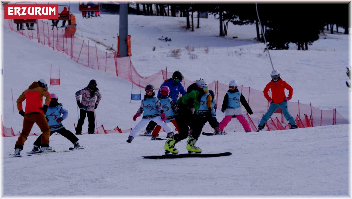 Palandöken pistlerinde hummalı çalışma