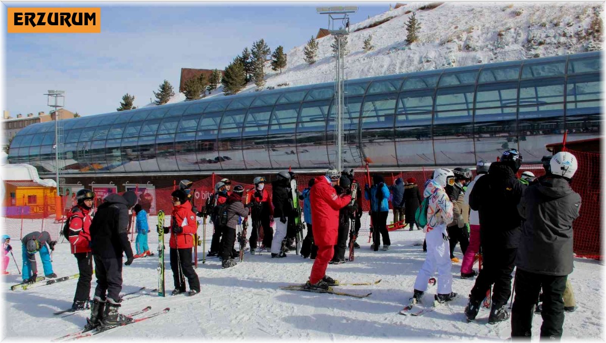 Palandöken sömestir'de 400 bin kişiyi ağırladı