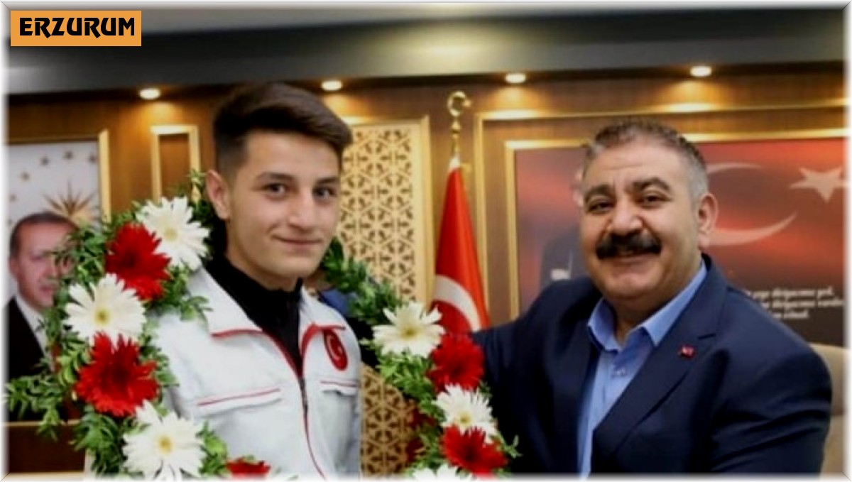 Palandökenli boksör ülkemizi temsil edecek