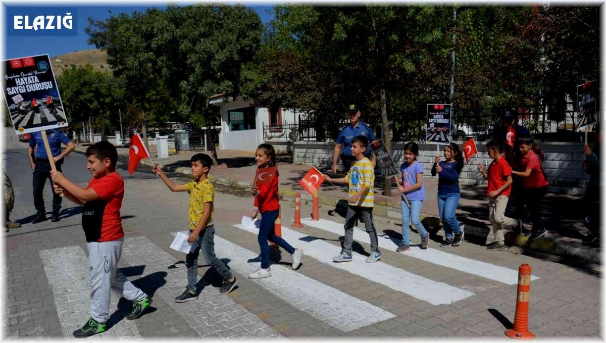 Palu'da yayalara öncelik, hayata saygı duruşu etkinliği