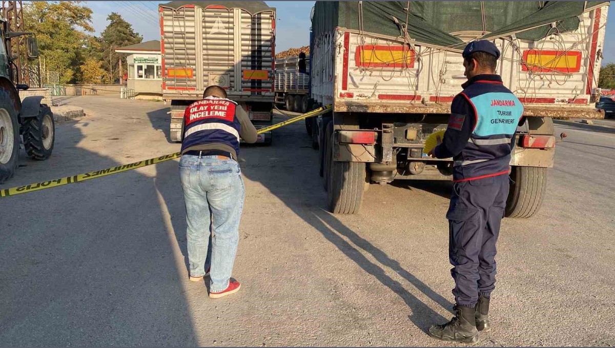 Pancar sırasında silahlı ve bıçaklı kavga: 3 yaralı