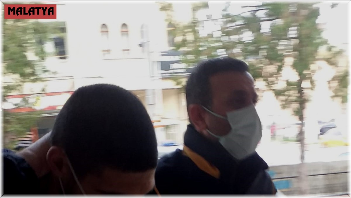 Parktaki bıçaklı saldırının faili tutuklandı