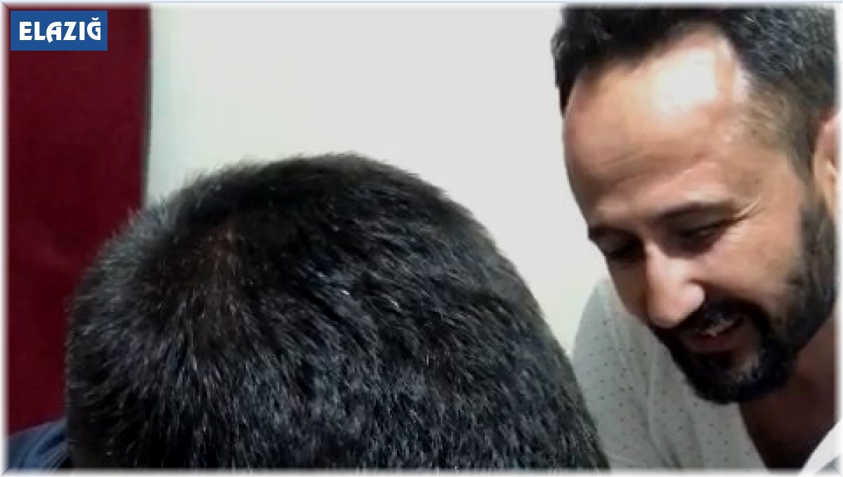 Parmağına sıkışan yüzüğü itfaiye ekipleri çıkardı