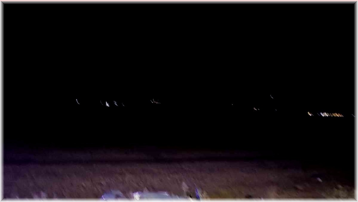 Pasinler'de otomobil şarampole uçtu: 6 yaralı