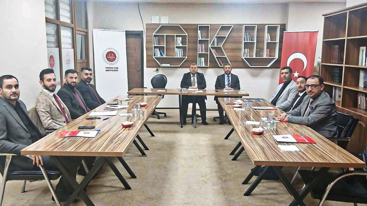 Patnos'ta 2025 yılının son ilçe müftüleri toplantısı yapıldı