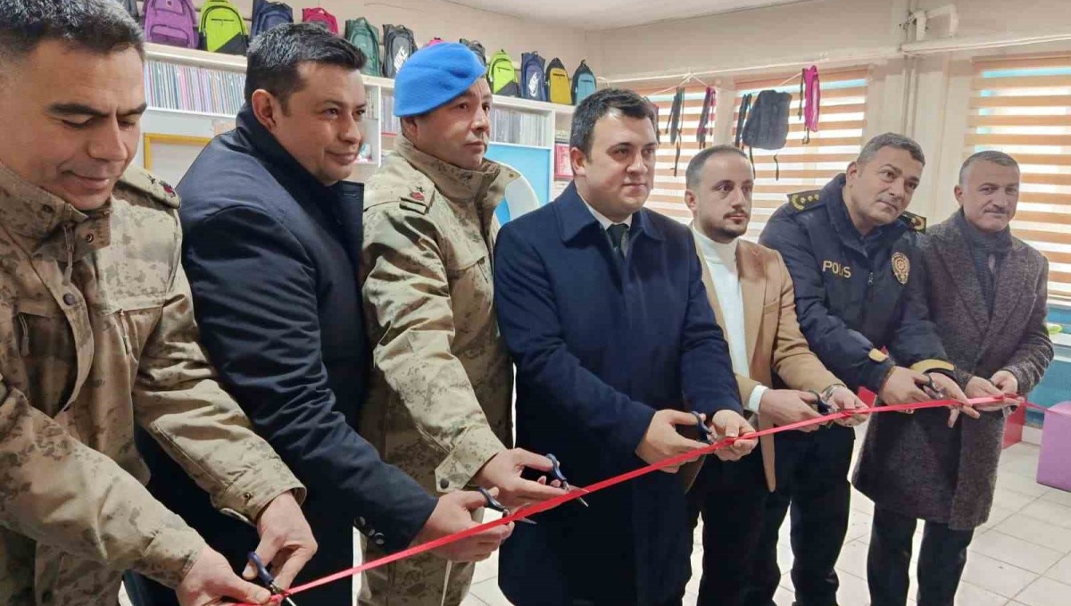 Patnos'ta İhtiyaç Sahibi Öğrenciler İçin "İyilik Dükkanı" Açıldı