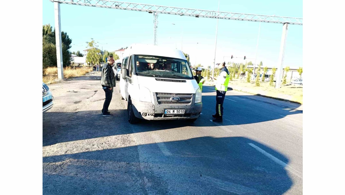 Patnos'ta taşımalı eğitim servislerinde güvenlik denetimi
