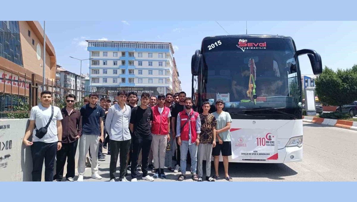Patnoslu Gençler Kültür Kampına Uğurlandı