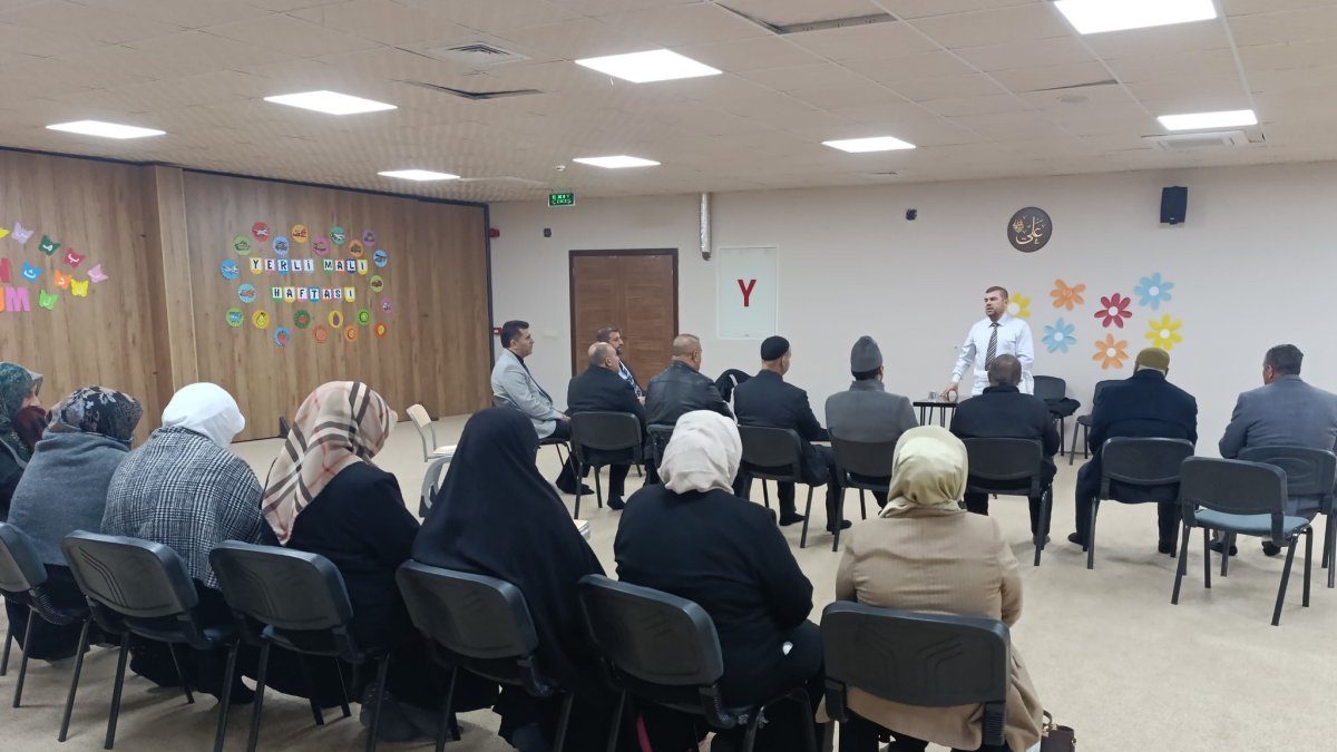 Patnoslu umre yolcuları için bilgilendirme semineri düzenlendi