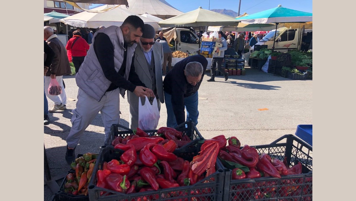 Pazarlarda salçalık biber hareketliliği