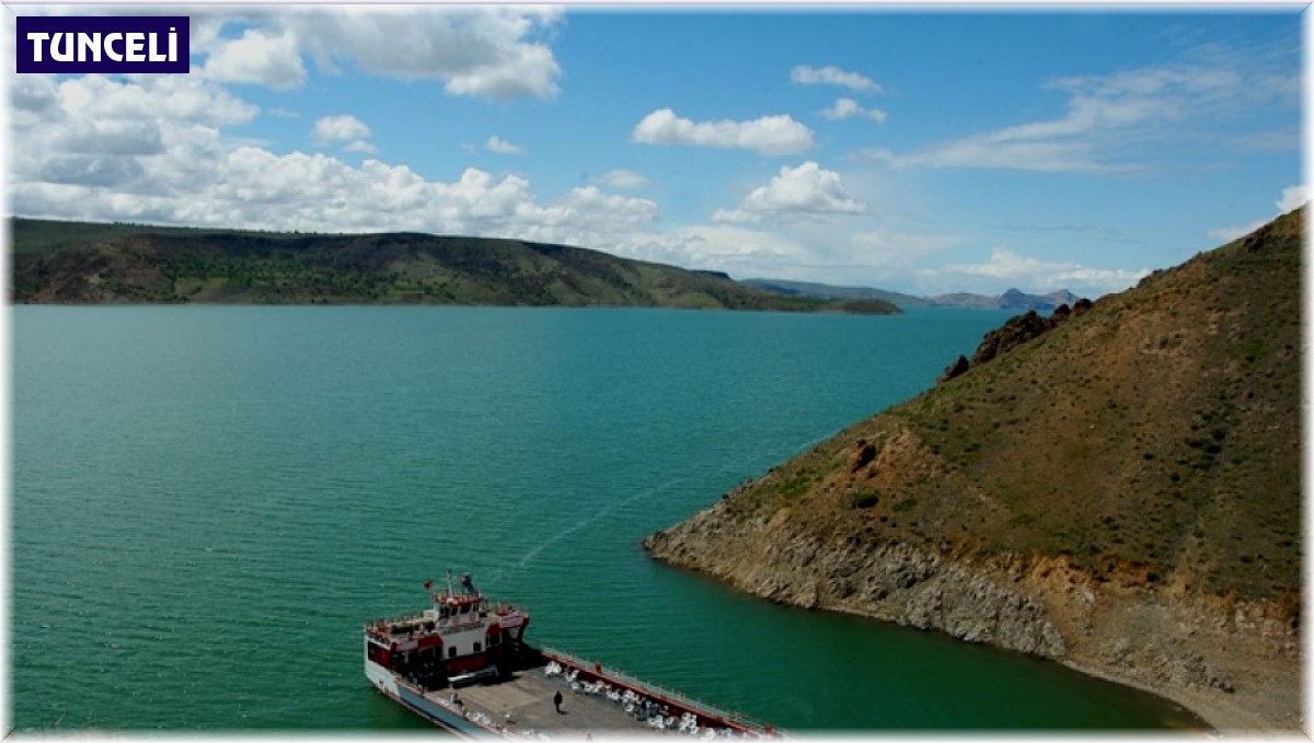 Pertek'te feribot saatlerine düzenleme