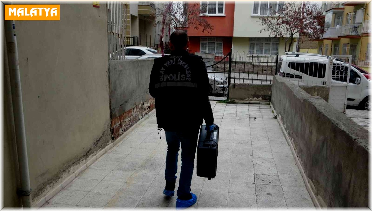 Polis camı kırıp hayat kurtardı