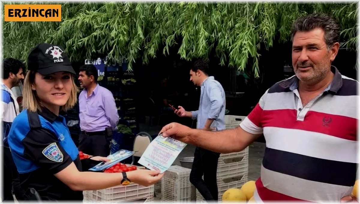 Polis ekipleri semt pazarında KADES hakkında bilgi verdi