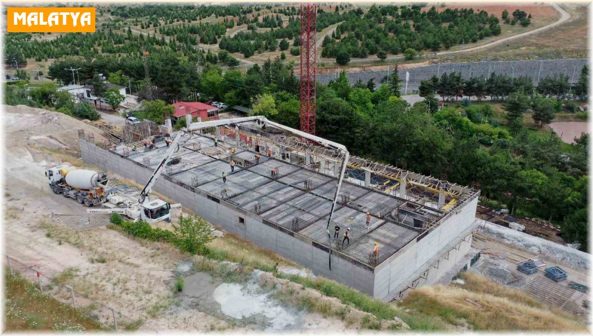 Polis evinde çalışmalar aralıksız bir şekilde devam ediyor