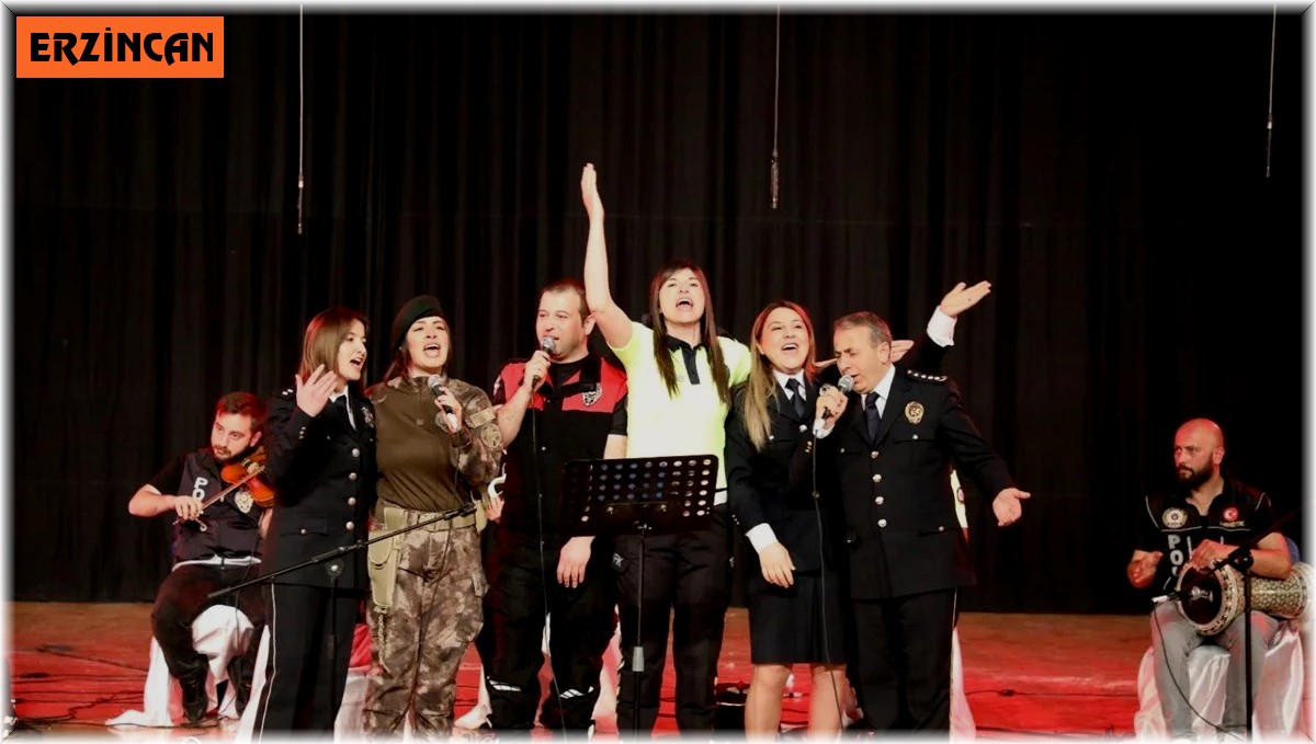 Polis Gecesi renkli görüntülere sahne oldu