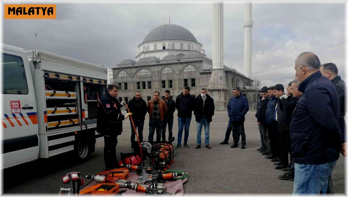 Polise arama kurtarma eğitimi