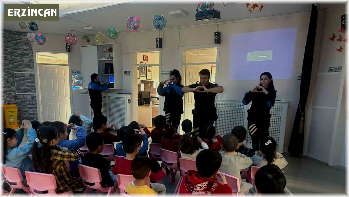 Polislerden anaokulu öğrencilerine bilgilendirme