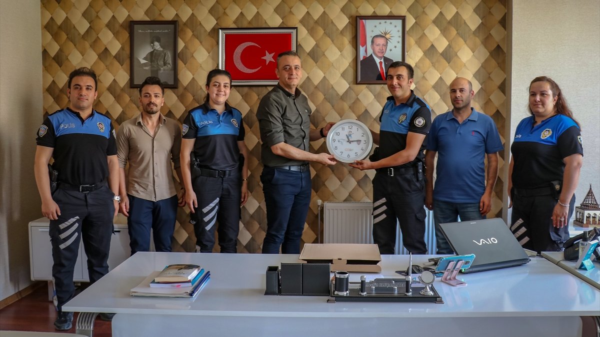 Polislerden Basın İlan Kurumu Van İl Müdürlüğüne ziyaret