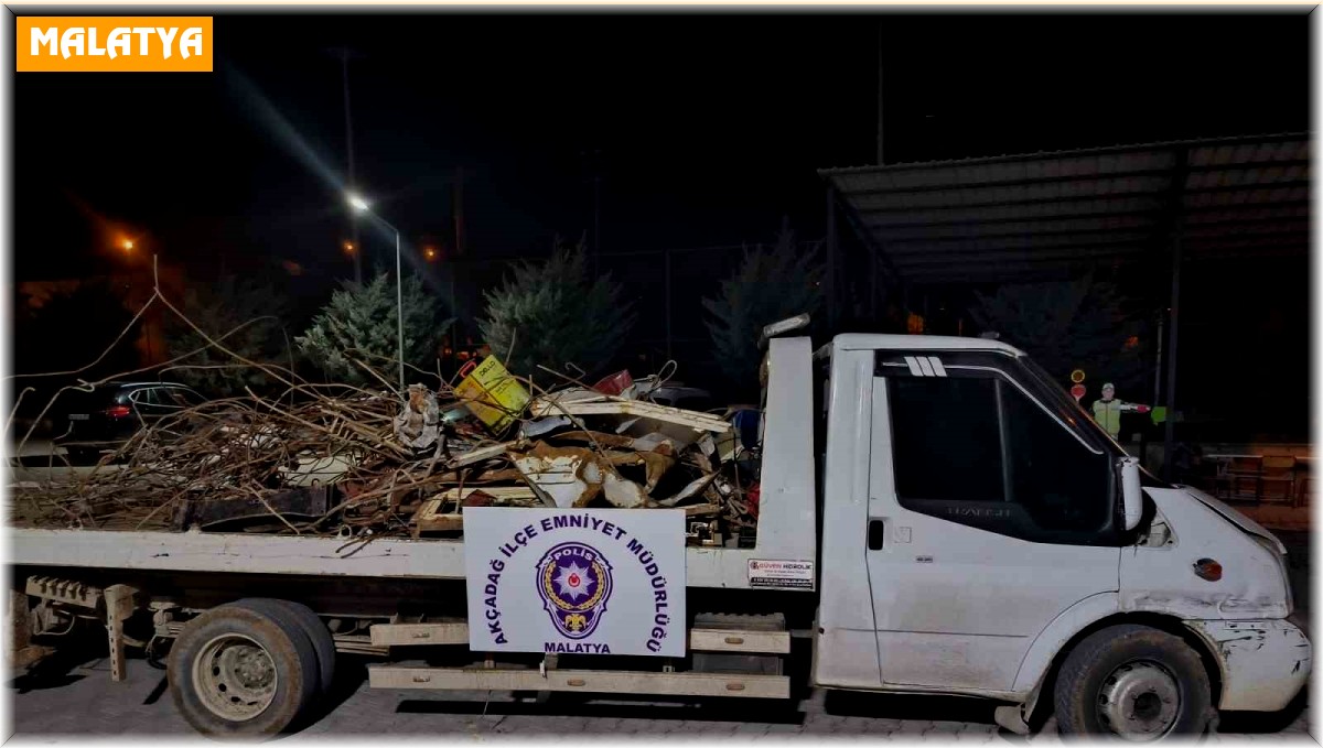 Polisten enkaz hırsızlarına suçüstü