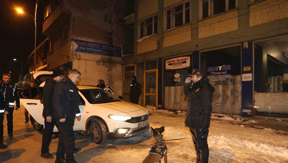 Polisten "Narko Alan" operasyonu