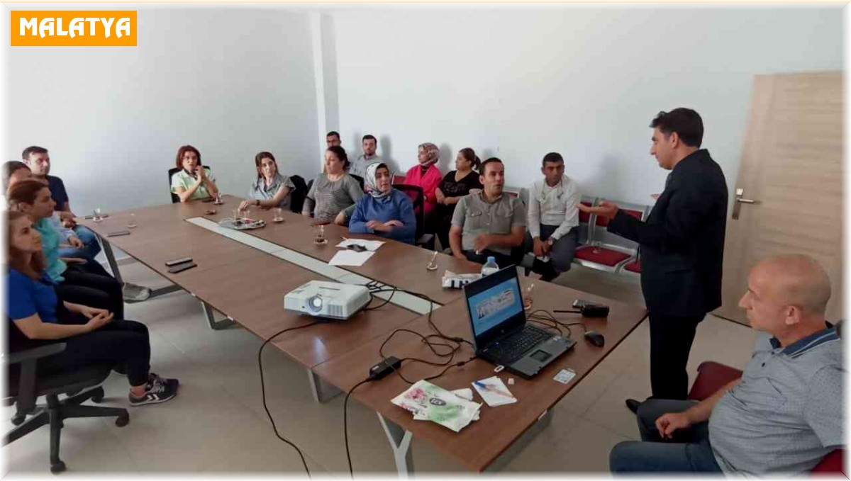 Polisten nüfus müdürlüğü personeline eğitim