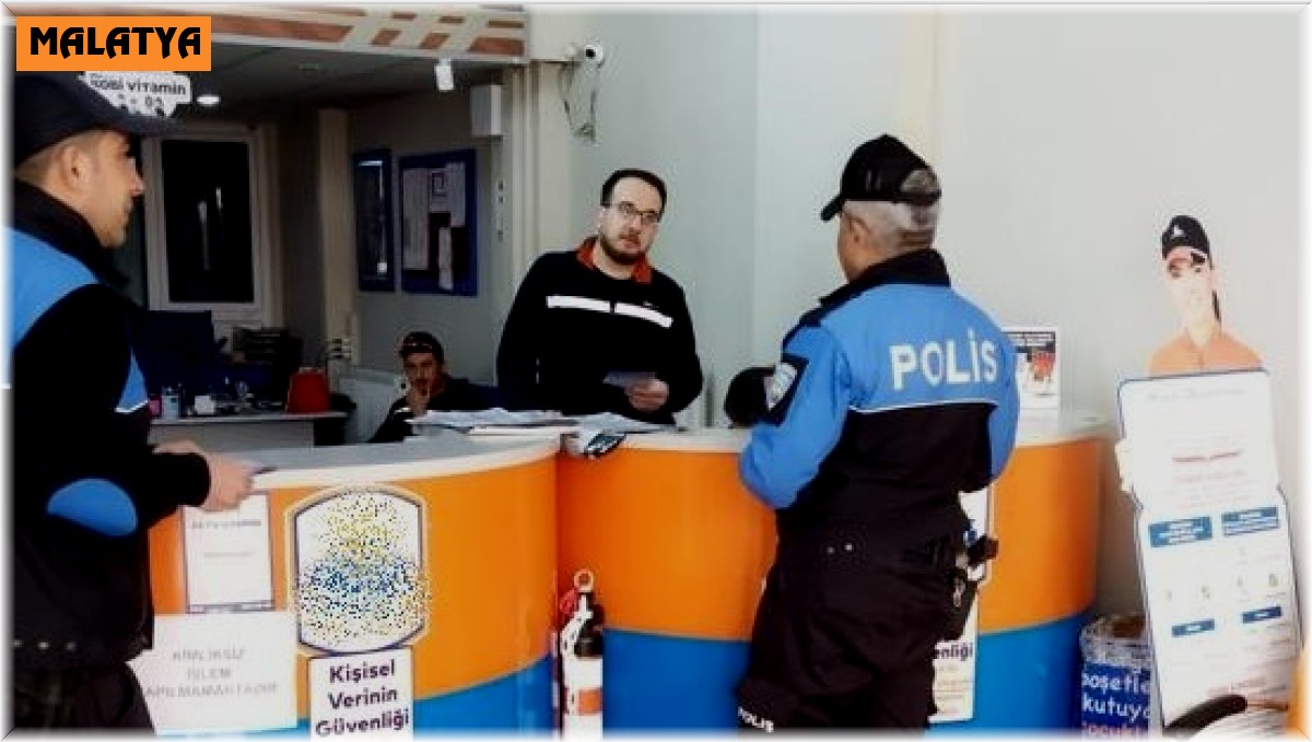 Polisten şüpheli paket ve sahte para uyarısı