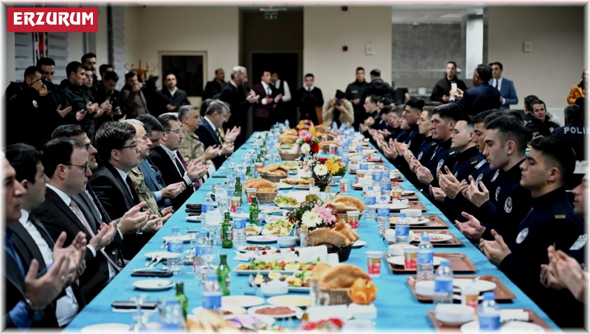 POMEM öğrencileriyle iftarda buluştular