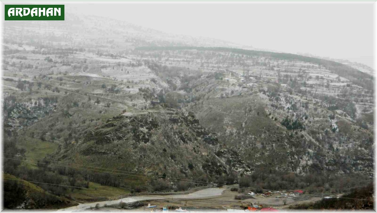 Posof yine beyaza büründü