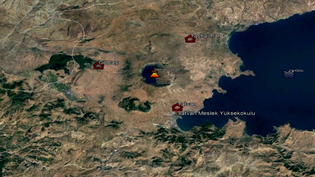 Prof. Dr. Büyüksaraç: "Nemrut Yanardağı etrafında bir sismik ağ kurulmalıdır"