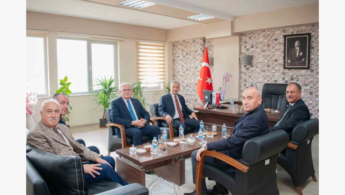 Prof. Dr. Karabulut, İktisadi ve İdari Bilimler Fakültesi Dekanı olarak atandı