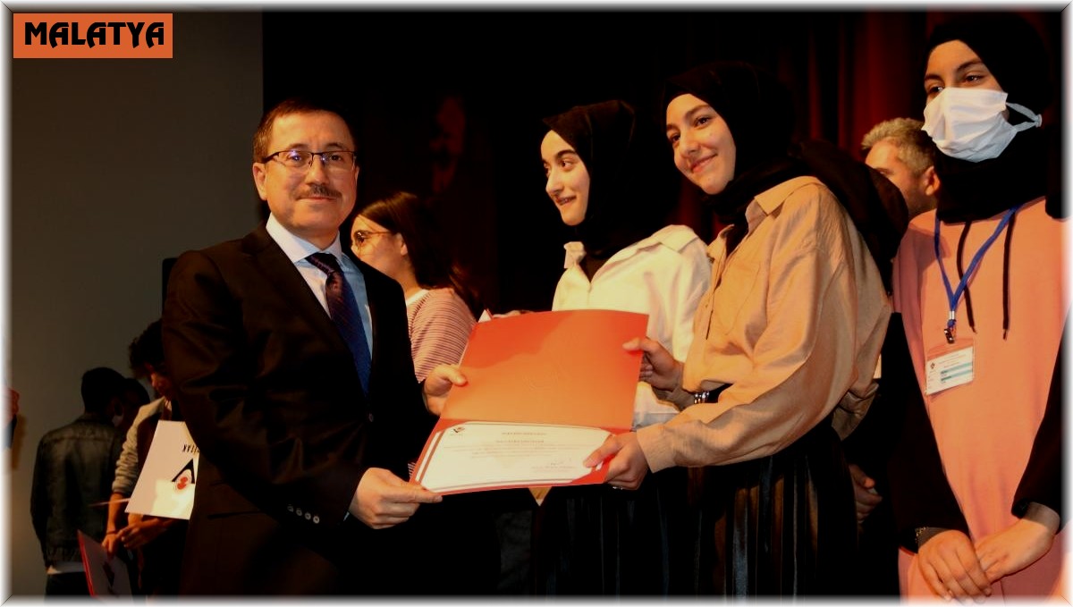 Proje yarışmasında ödüller sahiplerini buldu